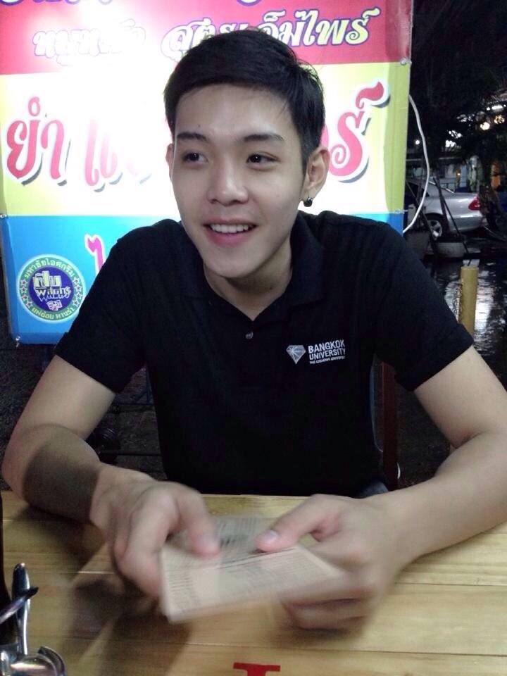 น้องบอล ภาคิน สีอ่อน