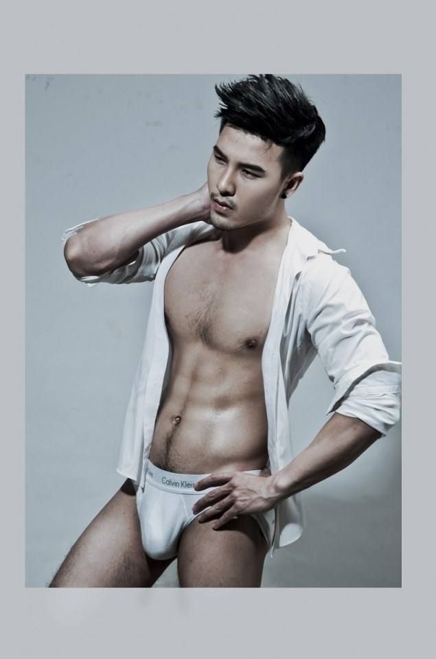 DUY TAN by Aaron Do photogapher