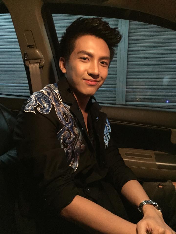 "เต๋า ภูศิลป์" นักร้องหมอลำที่หล่อที่สุดในประเทศไทย