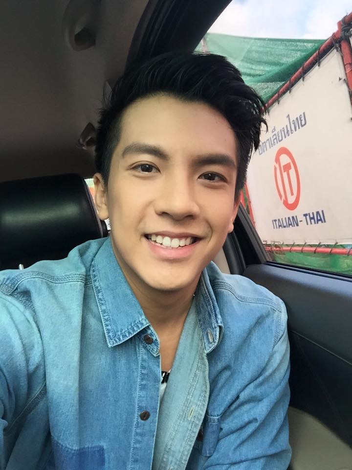 "เต๋า ภูศิลป์" นักร้องหมอลำที่หล่อที่สุดในประเทศไทย