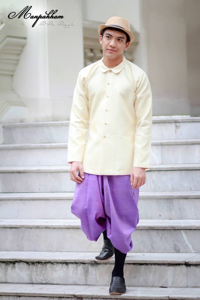 "เต๋า ภูศิลป์" นักร้องหมอลำที่หล่อที่สุดในประเทศไทย