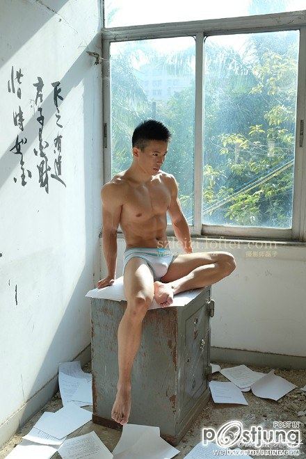 ถอดโชว์เรืองร่าง 752