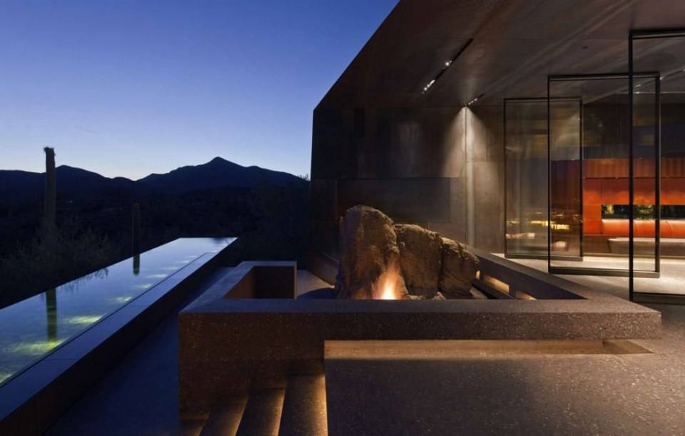 House in Desert by Wendell Burnette Architects
