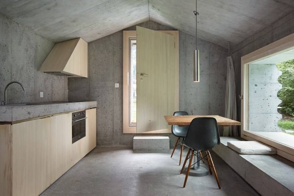 Refugi Lieptgas by Georg Nickisch and Selina Walder