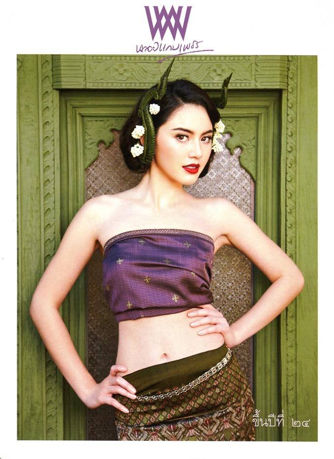 ใหม่-ดาวิกา โฮร์เน่ @ พลอยแกมเพชร vol.24 no.553 February 2015