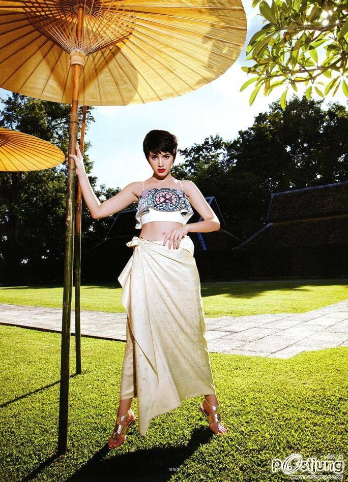 ใหม่-ดาวิกา โฮร์เน่ @ พลอยแกมเพชร vol.24 no.553 February 2015