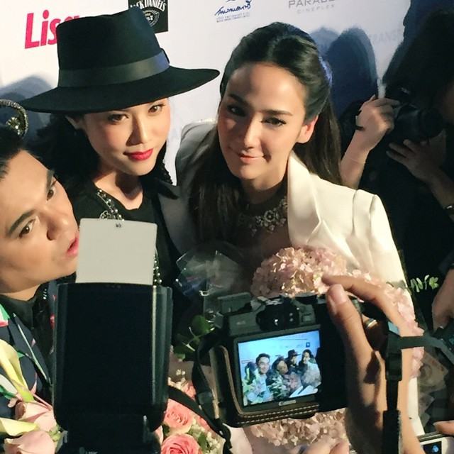 รักอะ