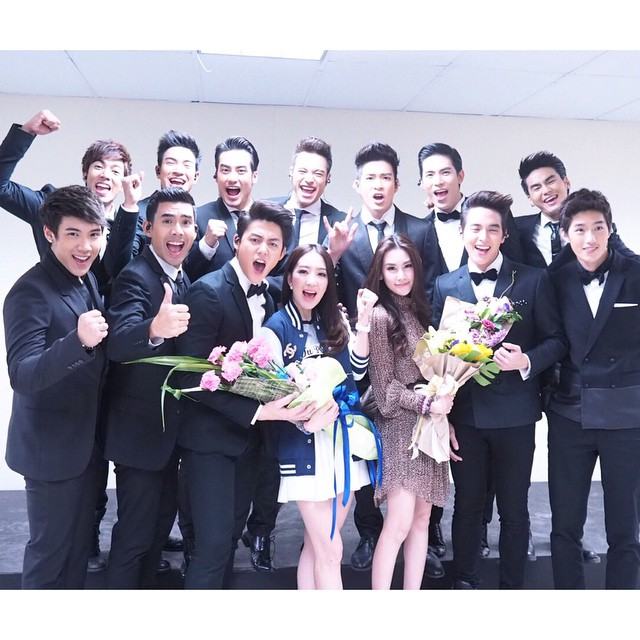 ผู้ชายของคุณตู่น่ากินทั้งนั้นเลย !!