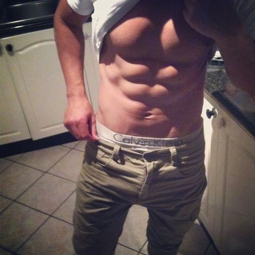 Six Pack แน่นๆ2