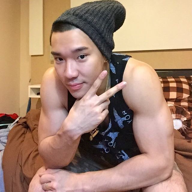 พี่ป๊อก จากClub friday ตอน ความลับของหัวใจที่ไม่มีจริง