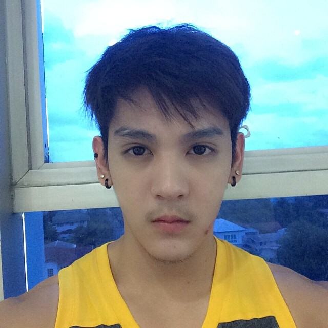 ขอเว้าค่อยๆข้อยมักเจ้าคนนี้ทังน่าฮักหุ่นดี,ธัญพิสิษฐ์ ไกรกังวาร (โฟร์ท) รด.เขาชนผี