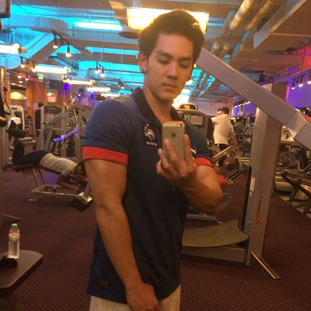 ขอเว้าค่อยๆข้อยมักเจ้าคนนี้ทังน่าฮักหุ่นดี,ธัญพิสิษฐ์ ไกรกังวาร (โฟร์ท) รด.เขาชนผี