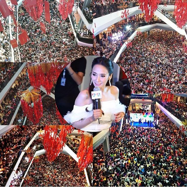หวิดเหยียบกันตาย วินาทีห้างสนั่น!! "อั้ม พัชราภา" ปรากฏตัว 7HD หาดใหญ่ห้างเเตก