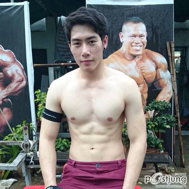 ขาวบาดทรวงจริงๆ @บารวี 385