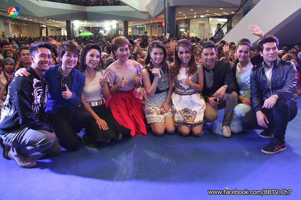 (เก็บตก) งาน 7HD FESTIVAL Road Show 2015 ถึงใจ-ถึงอารมณ์ หาดใหญ่ห้างเเตก!!