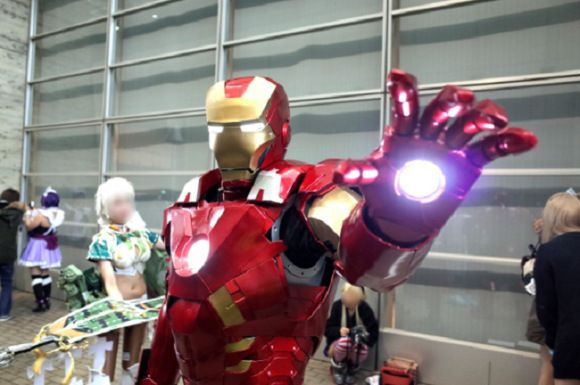 หนุ่ม ๆ สายคอสเพลย์ ในงาน Winter Wonder Festival 2015