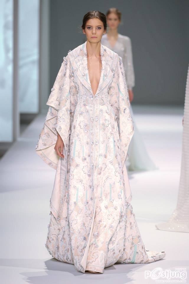 Ralph & Russo Spring 2015 Couture