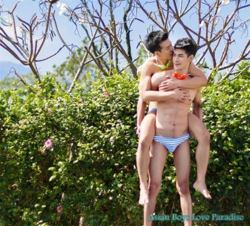 หนุ่มไทยจัดเต็ม 2