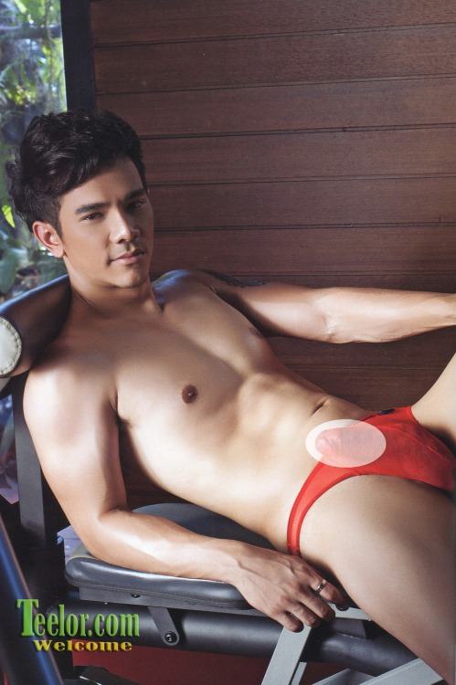 หนุ่มไทยจัดเต็ม 2