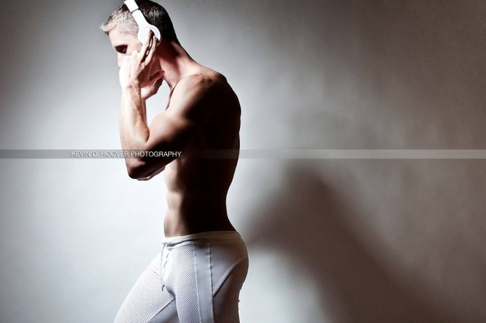 Male in LYCRA3
