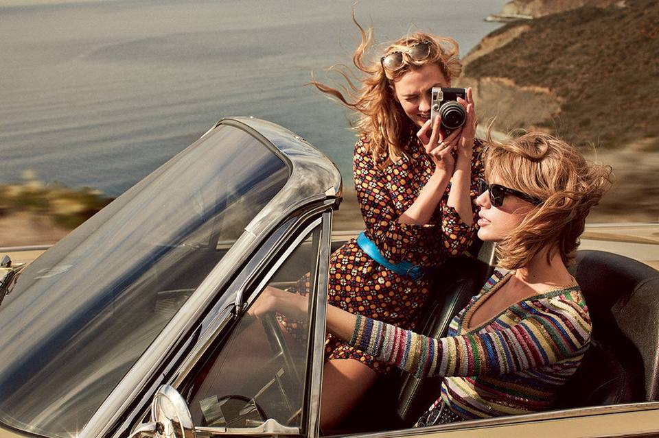 Taylor Swift & Karlie Kloss @ VOGUE US March 2015