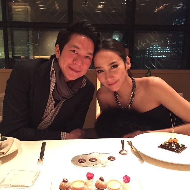 ซุปตาร์สาว "อั้ม พัชราภา" ควงหนุ่ม "เเอมป์ พิธาน" ไฮโซหมื่นล้านโชว์สวีทหวานไกลถึงญี่ปุ่น