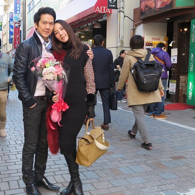 ซุปตาร์สาว "อั้ม พัชราภา" ควงหนุ่ม "เเอมป์ พิธาน" ไฮโซหมื่นล้านโชว์สวีทหวานไกลถึงญี่ปุ่น