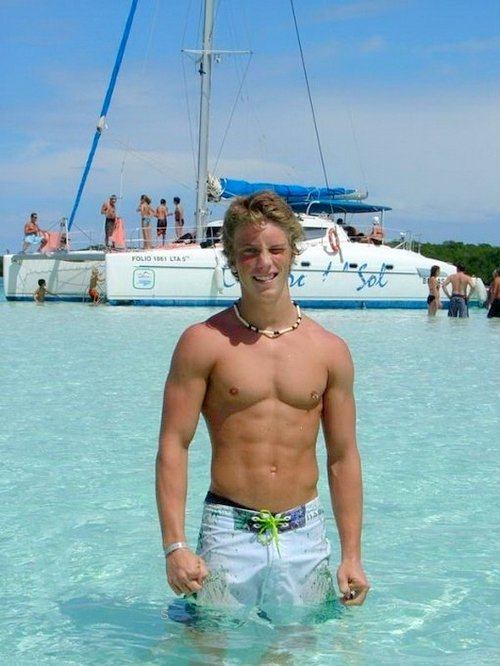 Boy on the Beach3