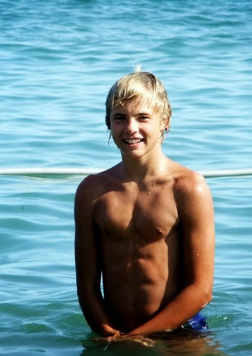 Boy on the Beach3