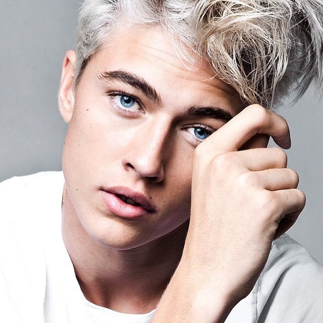 โอ๊ยใจละลาย ! ลักกี้ สมิธ หนุ่มนายแบบ 16 ที่ฮอตที่สุดในนิวยอร์กแฟชั่น