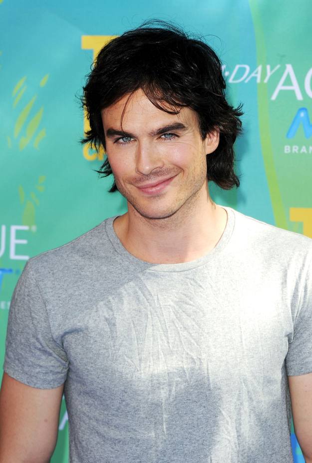 หนุ่มหล่อสุดเท่ มีเสน่ห์ที่ดวงตา