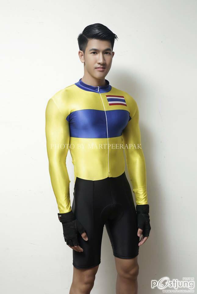 นักปั่นสุดหล่อ ยอมเปลือยหมดจดเพื่อการกุศล