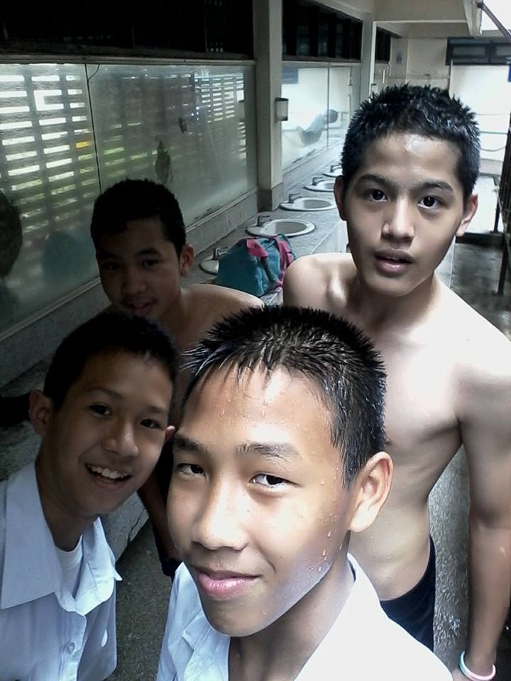 picนักบอลสวนกุหลาบ ฟินๆ