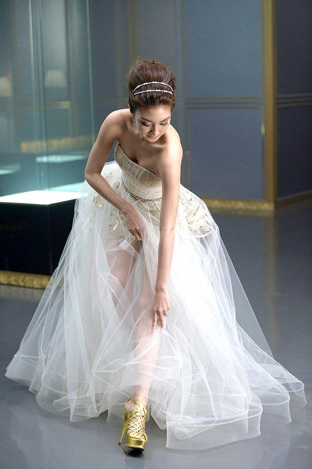 ♛เบื้องหลังโฆษณา มิสทิน "เเพนเค้ก เขมนิจ " ดีกรีนางเเบบโลก สวยสะพรึงดุจเจ้าหญิง♛