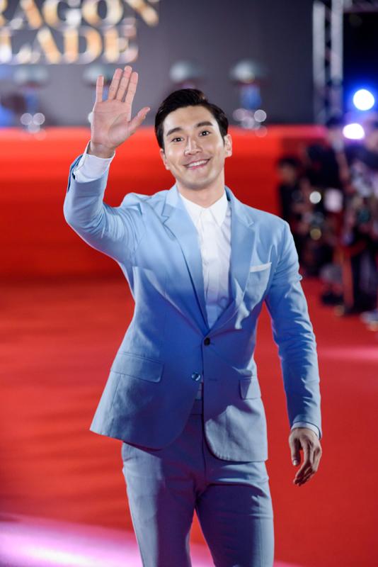เก็บตก ซีวอน เดินพรมแดงงานเปิดตัว Dragon Blade