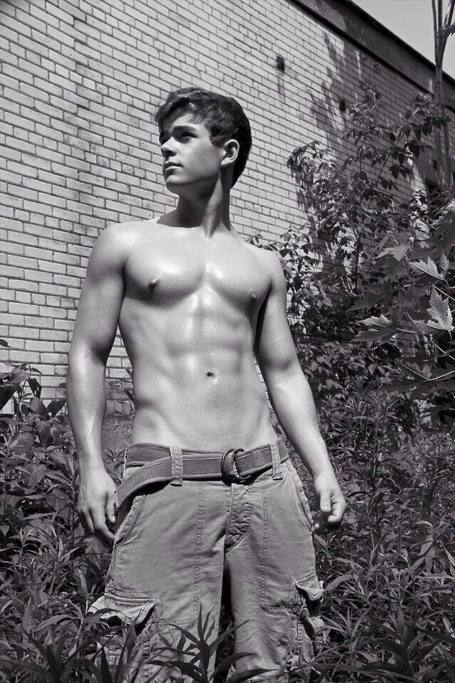 อวด six pack จริงๆนะ3