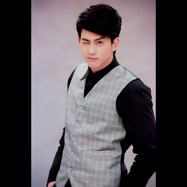 โอยฝันเฝื่องใจตุ๊มๆต่อมๆ แอบฮักเขาคนนี้เต็มๆจะเฮ็ดแนวใดดี[Mark Khanatsanan]