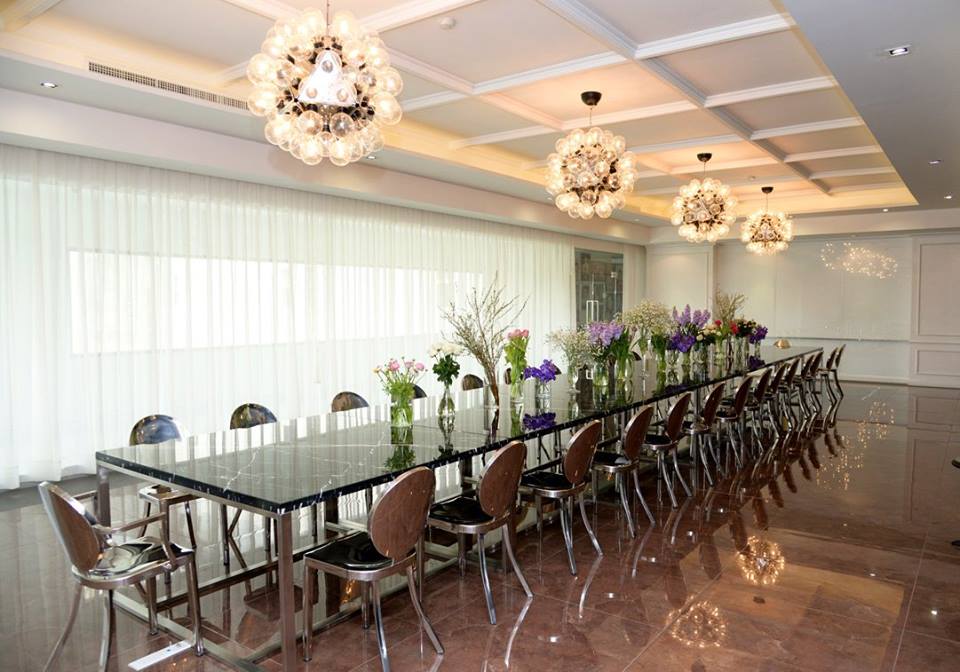 อั้ม...เปิดเเล้วห้องประชุม "พัชราภา" สวย หรู สมการรอคอย!!