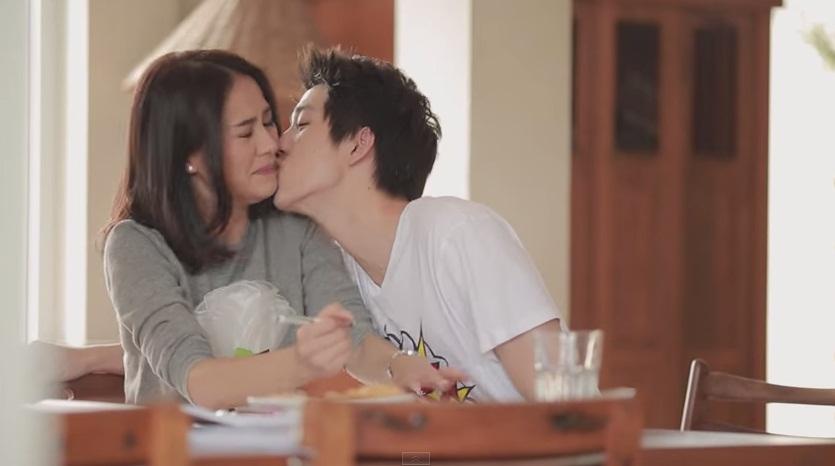 ฟินเวอร์ !!  คลับฟรายเดย์ " ครูกับนักเรียน"