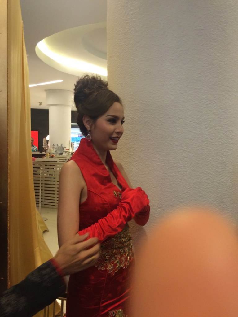 ขวัญ อุษามณี__งานตรุษจีน@ The Mall บางกะปิ [17/02/2015]