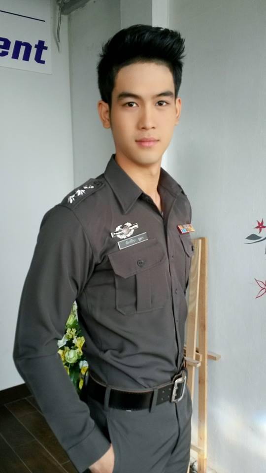 ว้าว !! พระเอกใหม่ถอกด้าม  " จิณ จิณณะ " ใหญ่ไม่เบานะเนี่ย
