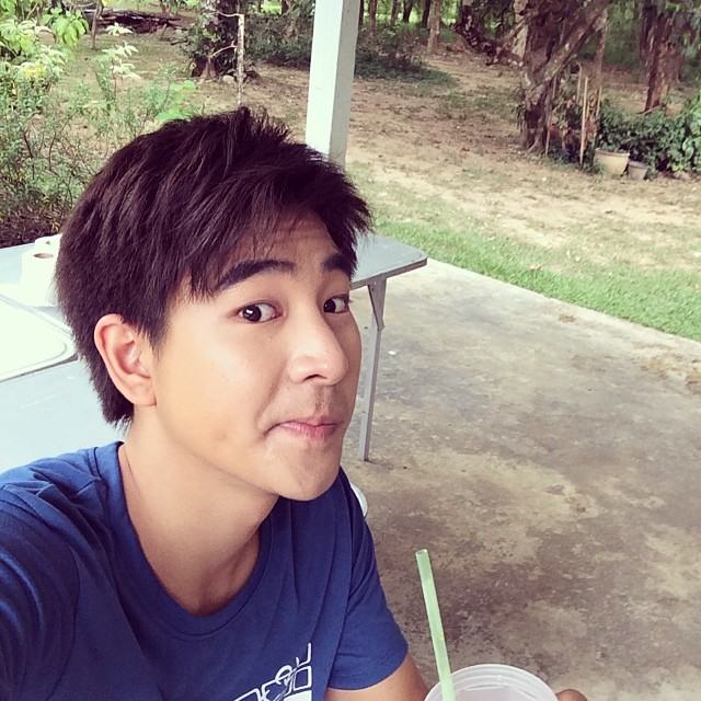 ช่วยดูหน่อย คิดว่าคนนี้เป็นปะ ???