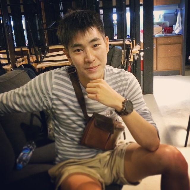 ช่วยดูหน่อย คิดว่าคนนี้เป็นปะ ???