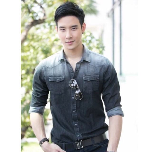 เมฆ จุติ