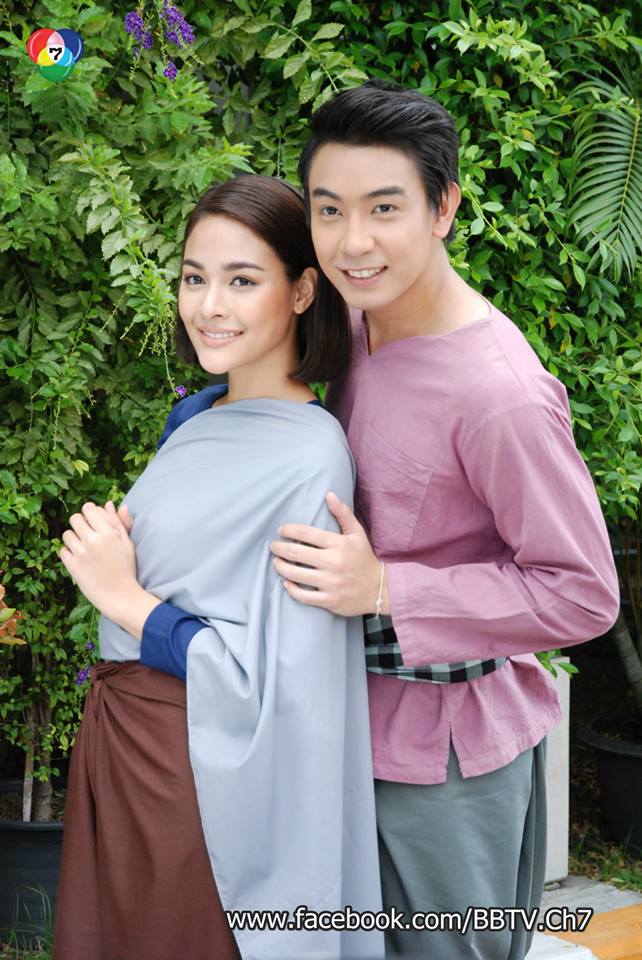 เวียร์+ปุ๊กลุ๊ค+ยุ้ย นำทีมนักเเสดงคับคั่งบวงสรวงละครโศกนาฏกรรมความรักชื่อดัง "เพื่อนเเพง"