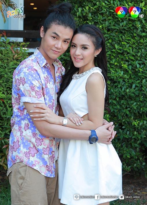 จิณณ์ จิณณะ & พลอย รัญดภา นำทีมนักเเสดงคับคั่งบวงสรวงละครเเฟนตาซี "ยอดมนุษย์ดาบเทวดา"