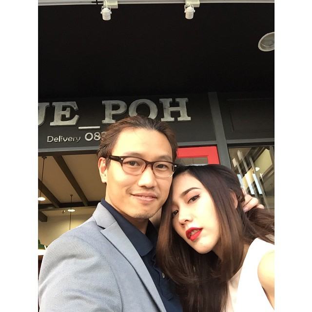 ซุปตาร์สาว "อั้ม พัชราภา" ร่วมเเสดงความยินดีเปิดร้านอาหารใหม่กับเหล่าเพื่อนคนดัง!!