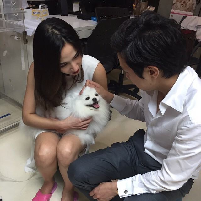 ซุปตาร์สาว "อั้ม พัชราภา" ร่วมเเสดงความยินดีเปิดร้านอาหารใหม่กับเหล่าเพื่อนคนดัง!!