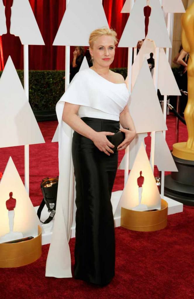 นางเลิศนะ Patricia Arquette ชอบชุดนาง...มันคล้ายมาก