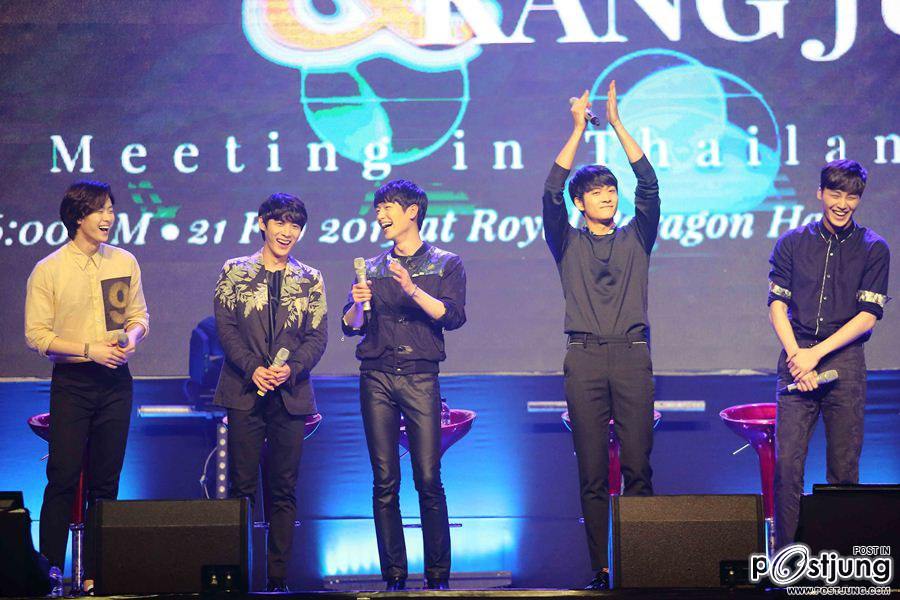 หนุ่มหล่อวง 5URPRISE สร้างเซอร์ไพรส์สมชื่อ กับงานแฟนมีทติ้งครั้งแรกในไทยแบบจัดเต็ม